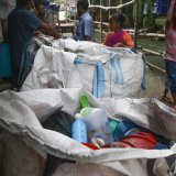 La communauté internationale cherche à aboutir à un accord pour limiter la pollution liée au plastique (archives). KEYSTONE/EPA/MONIRUL ALAM